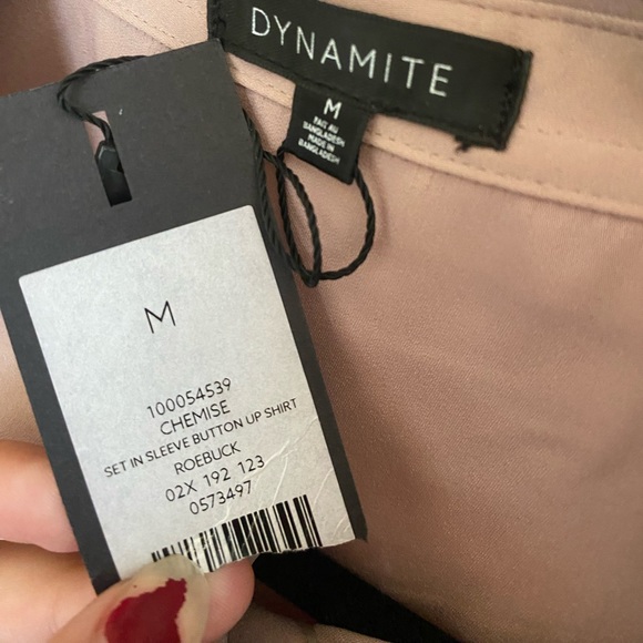 Dynamite button up - Picture 2 of 2